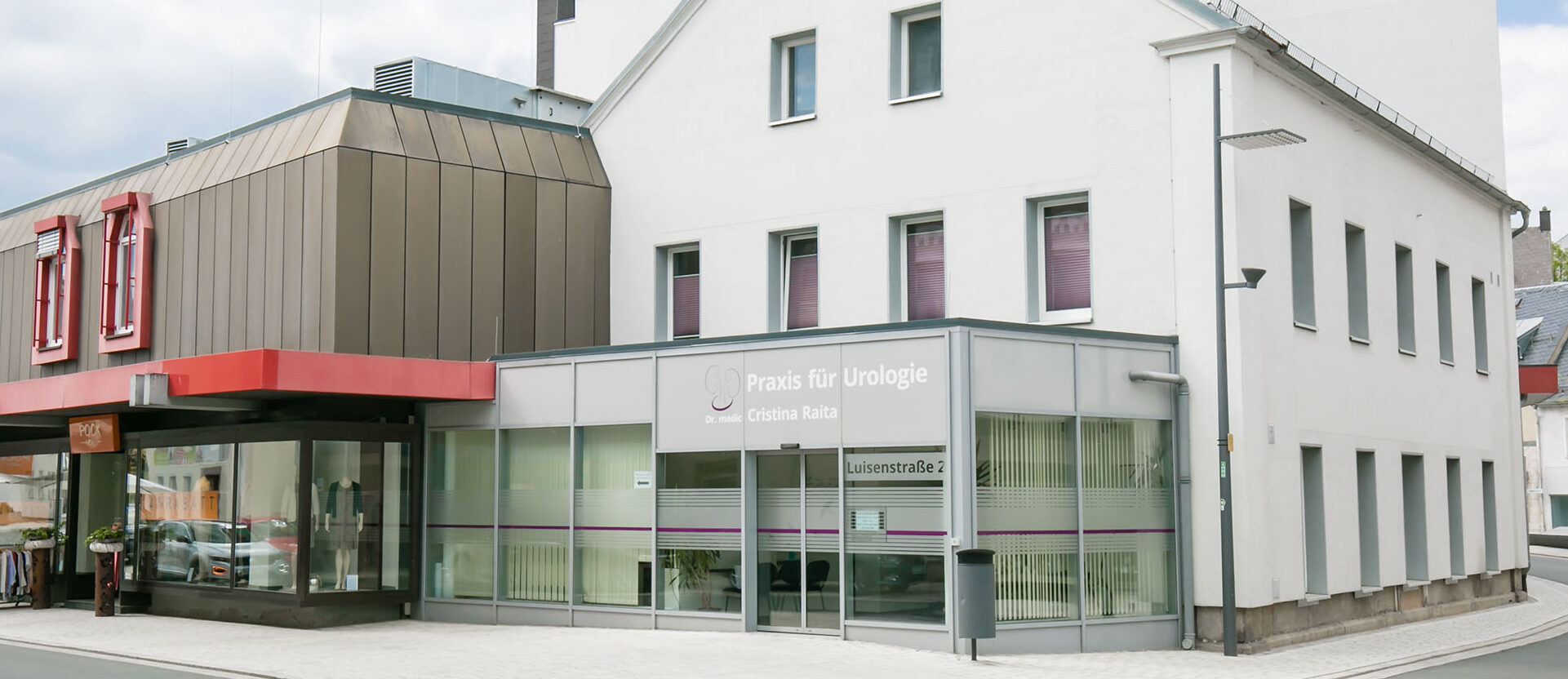 Praxis für Urologie Dr. medic Cristina Raita, Außenansicht Luisenstraße 2